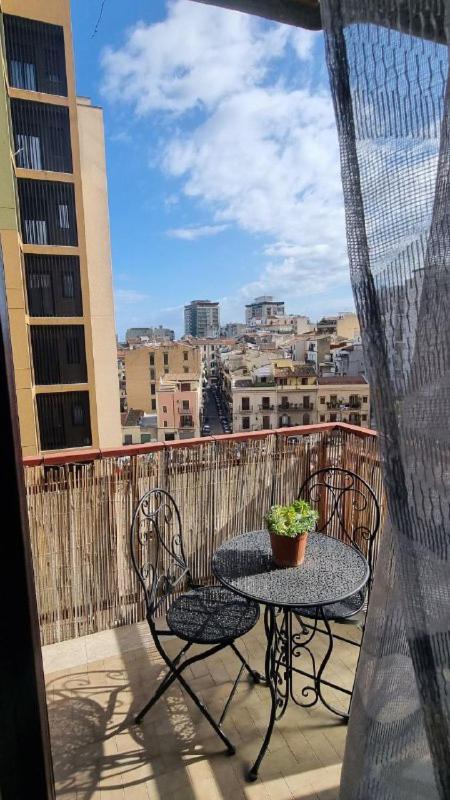 Enne'S Apartments In The Heart Of Palermo Exteriör bild